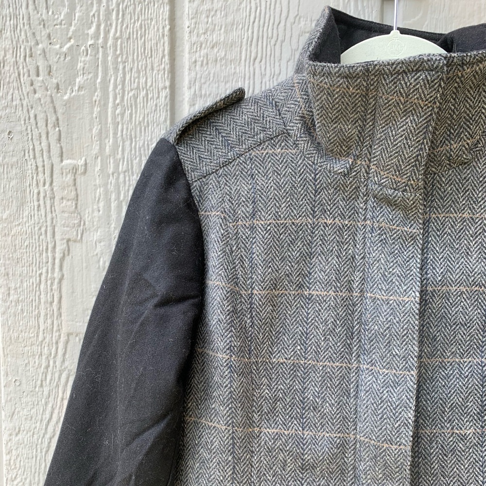 Prana insulated Caprise jacket w/detachable layer - Picture 15 of 16